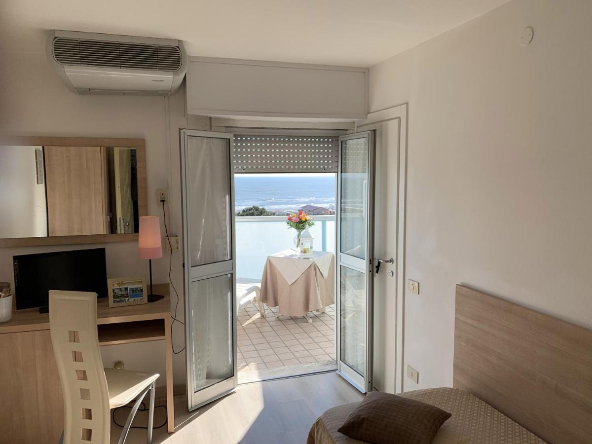 Hotel Sahara Milano Marittima Luaran gambar
