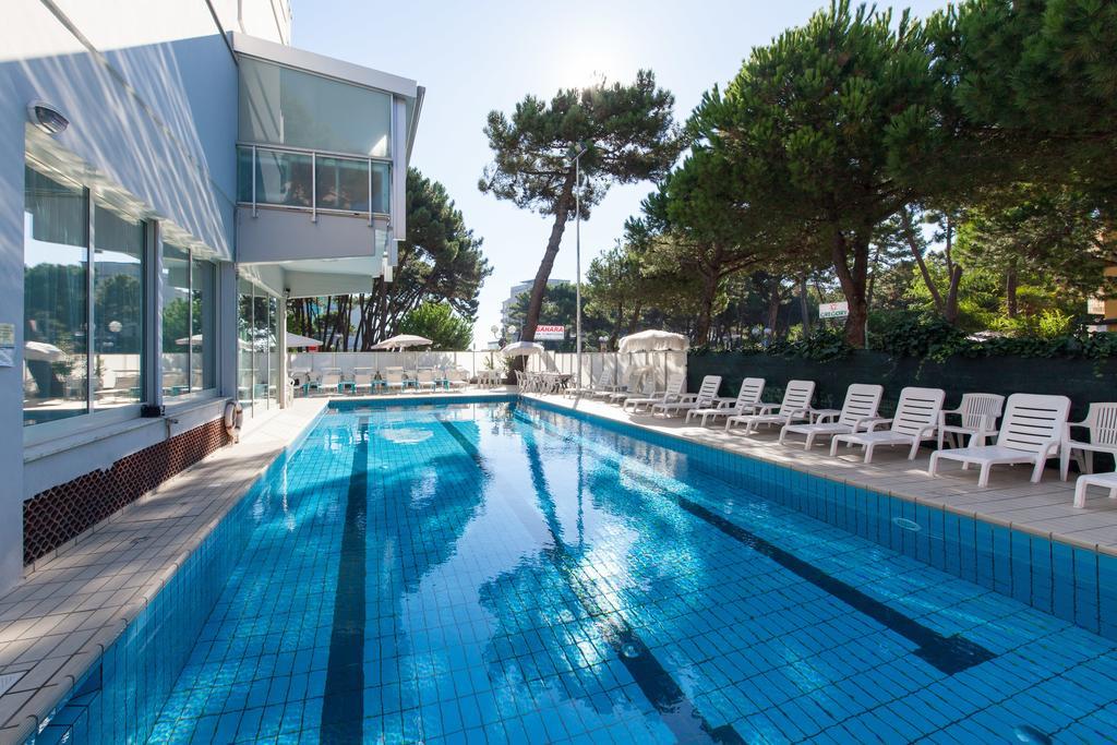Hotel Sahara Milano Marittima Luaran gambar