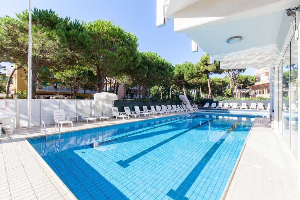 Hotel Sahara Milano Marittima Luaran gambar