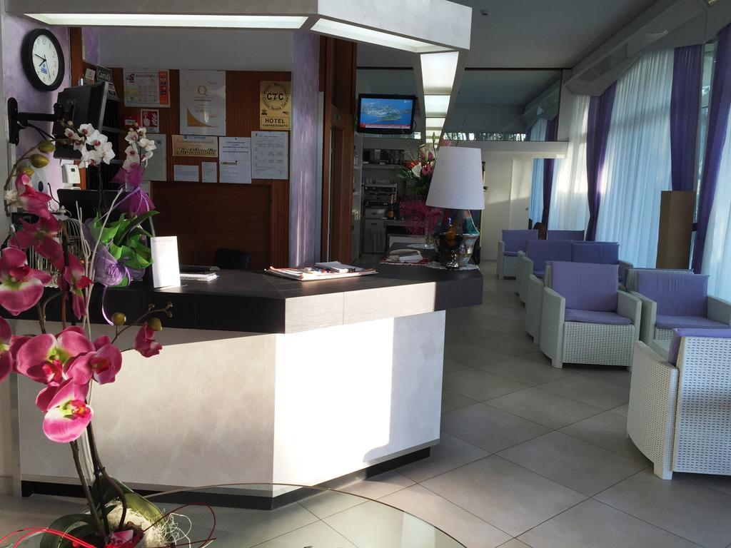 Hotel Sahara Milano Marittima Luaran gambar