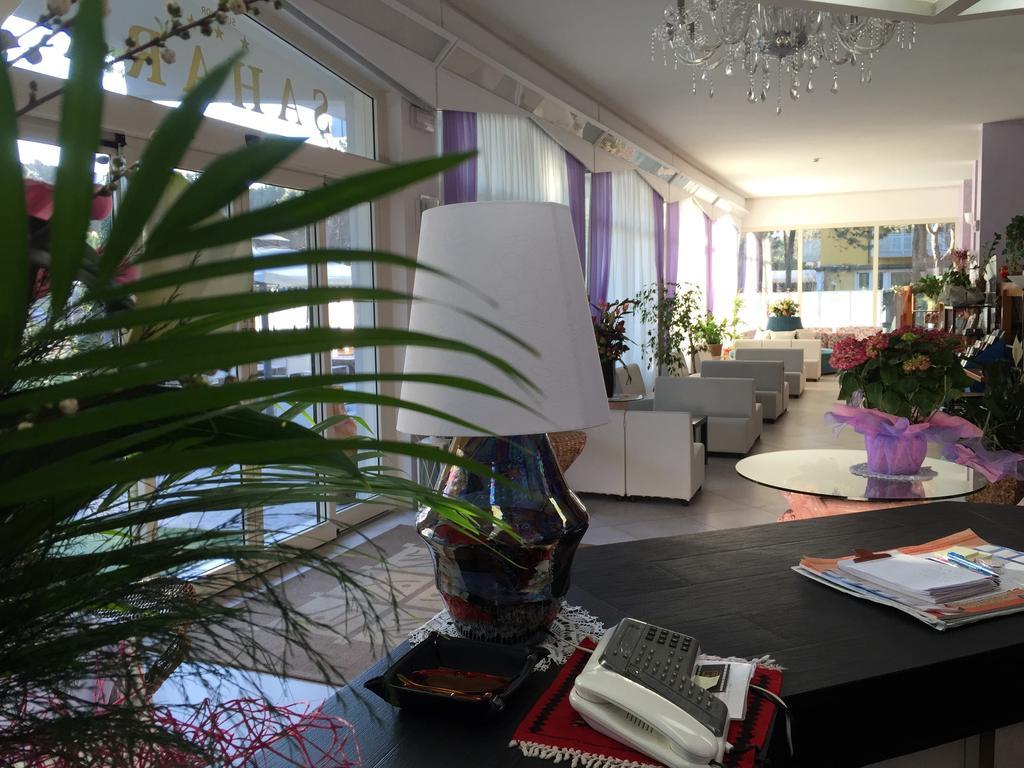 Hotel Sahara Milano Marittima Luaran gambar