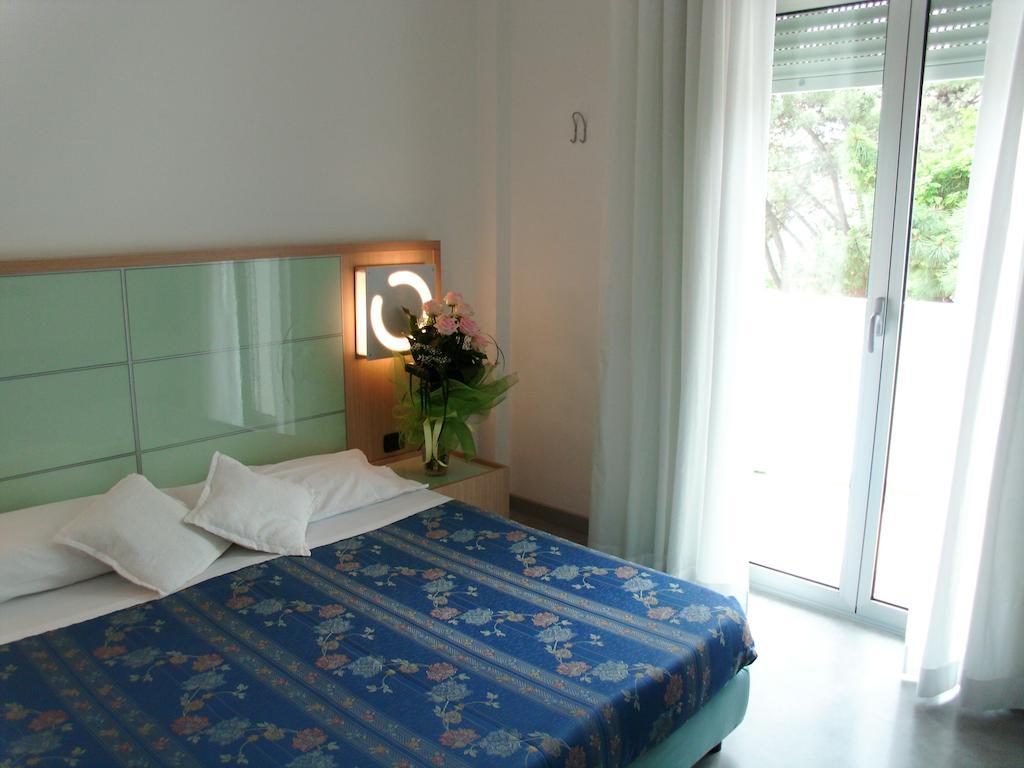 Hotel Sahara Milano Marittima Luaran gambar