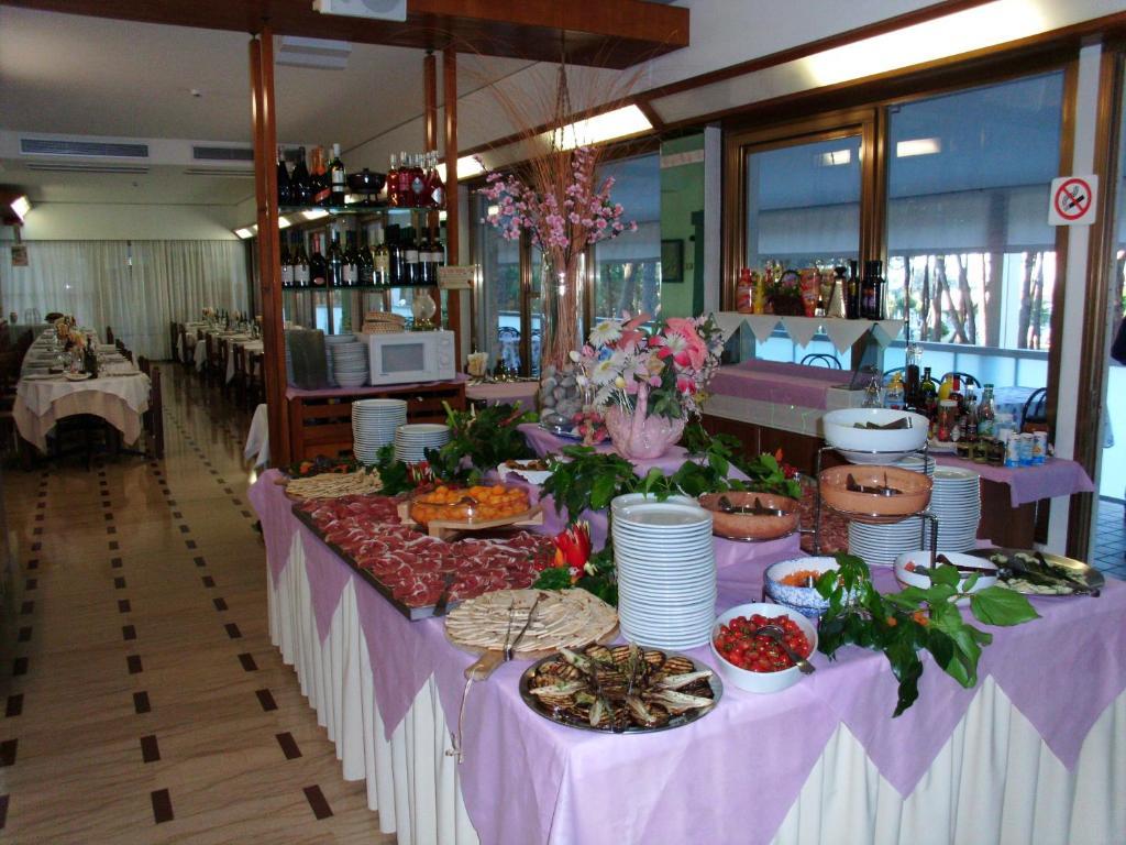 Hotel Sahara Milano Marittima Luaran gambar