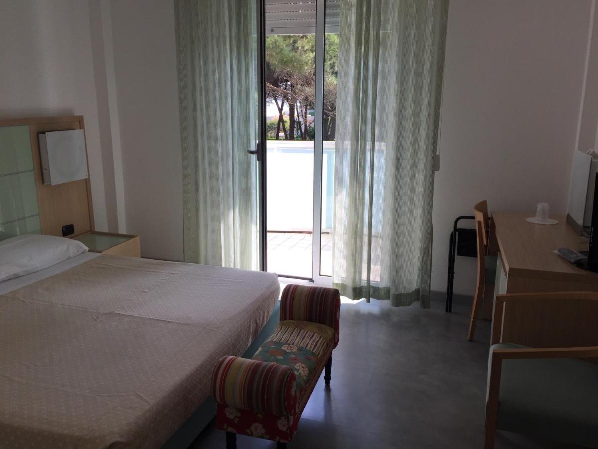 Hotel Sahara Milano Marittima Luaran gambar