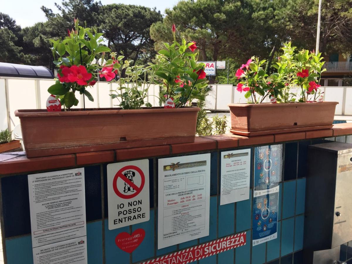 Hotel Sahara Milano Marittima Luaran gambar